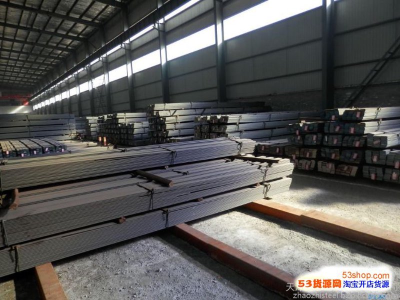 建材批发市场里的新动态